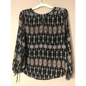 Cato | Patterned Peekaboo Sleeved Blouse | L